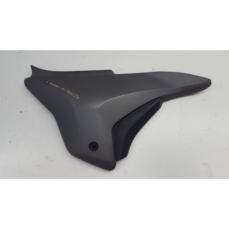 RIGHT HANDLE COVER RKV 125 16-18