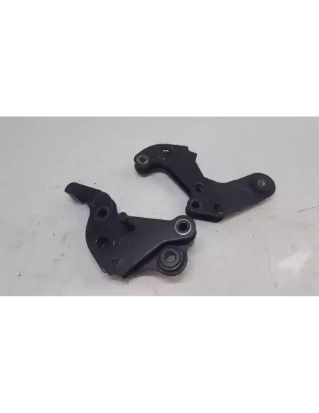 SOPORTES CABALLETE TRACER 9 21-22