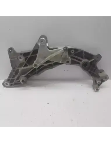 embellecedor chasis derecho SHIVER 750 08