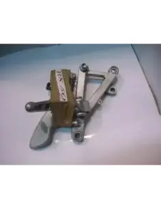 SOPORTE ESTRIBERA DELANTERO DERECHO RS 50 SIN ESTRIBERA
