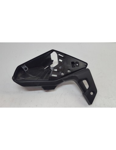 RIGHT SIDE COVER SUPPORT CB 650R 19-20 64320MKND50
