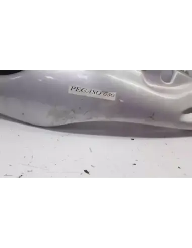 Cacha der Aprilia Pegaso 650 1999