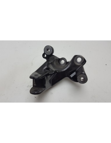 LEFT REAR FOOTREST SUPPORT TMAX 500 07-11