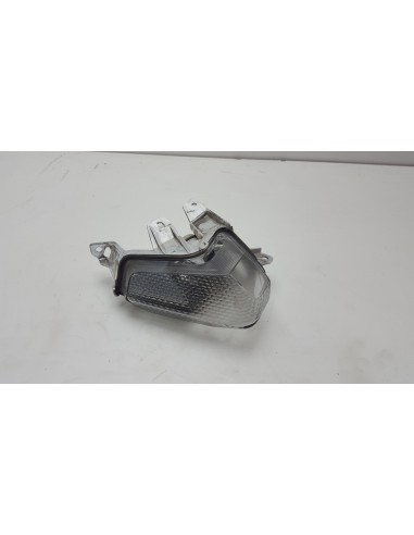LEFT FRONT INDICATOR XMAX 125 15-17 1SDH33100000