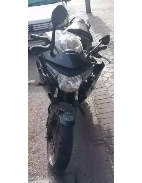 HONDA CBR250R 2011