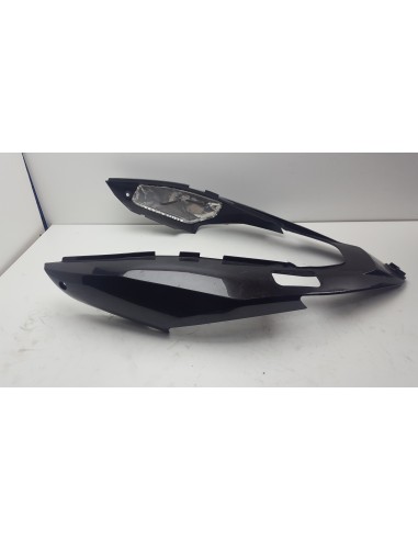 REAR COVER VFR 800 02-14 77215MCWH00