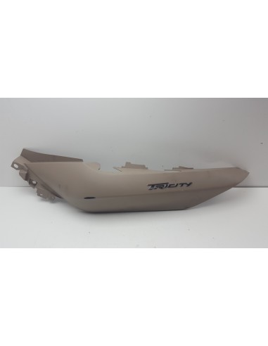 LEFT REAR COVER TRICITY 300 20-22 BX9F173100