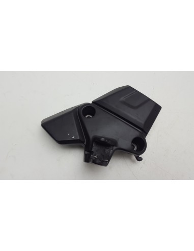 RIGHT FRONT FOOTREST SUPPORT CL 500 23-24 50600K3SJA0