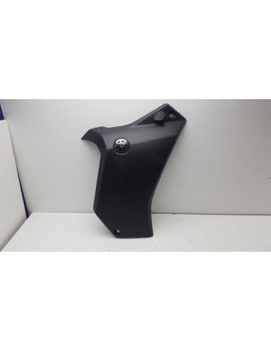 RIGHT SIDE COVER TENERE 700 19-21 BW3F835V00