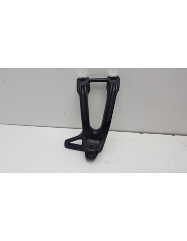 RIGHT REAR FOOTREST SUPPORT TENERE 700 19-
