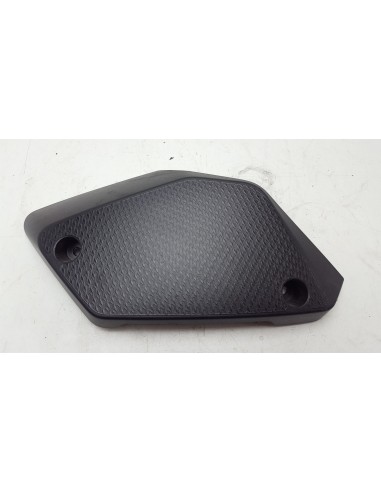 RIGHT SIDE PROTECTOR F 900XR 20-23 46638403916
