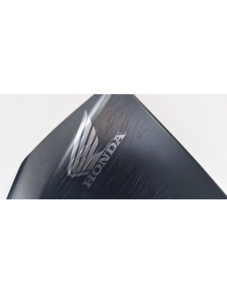 LEFT SIDE PANEL NX 500 24-25 BLACK (worn)