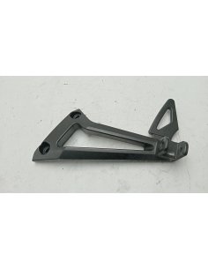 REAR LEFT FOOTREST SUPPORT FZ6 S2 07-10 4S82741L0000