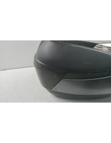 SUITCASE SHAD SH48