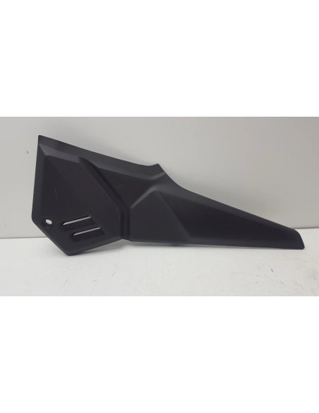 CACHA DERECHA DELANTERA NX 500 24-25 83500MLRD80