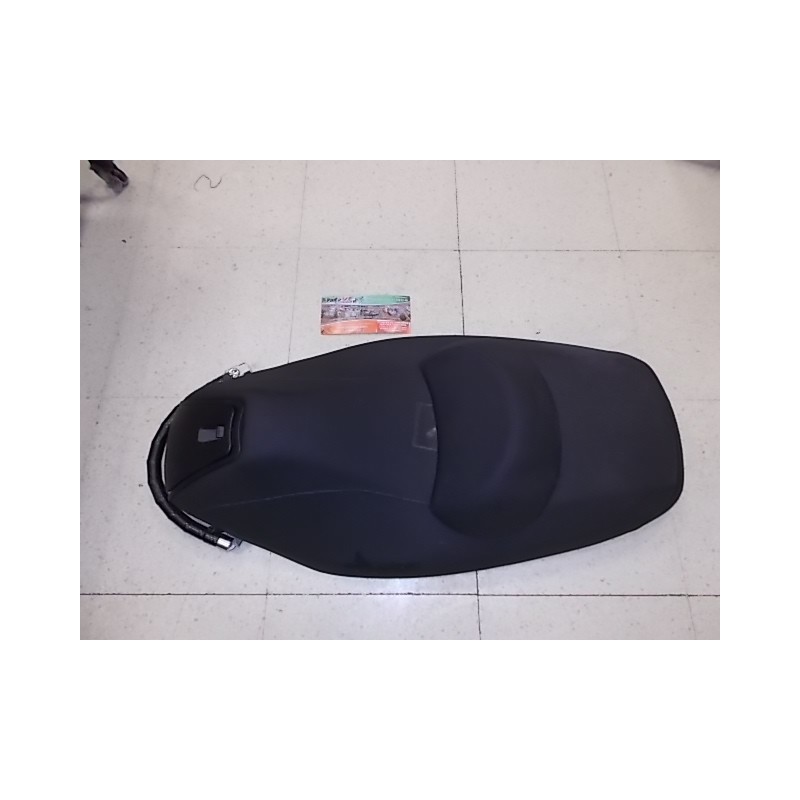 ASIENTO XCITING 500 05-06