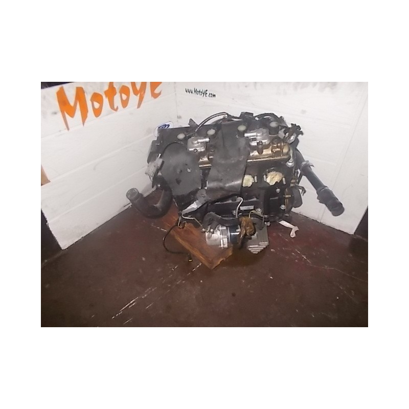 MOTOR ZX10 04-05 (1025)