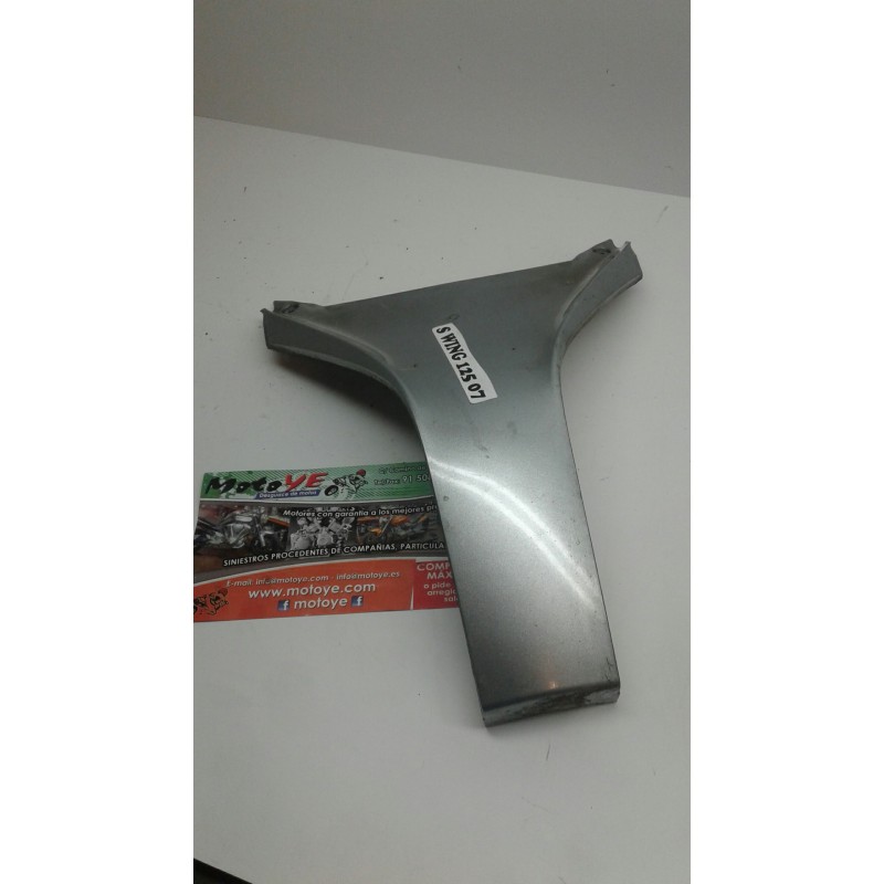 Frontal central  Honda Silver Wing 125 2009