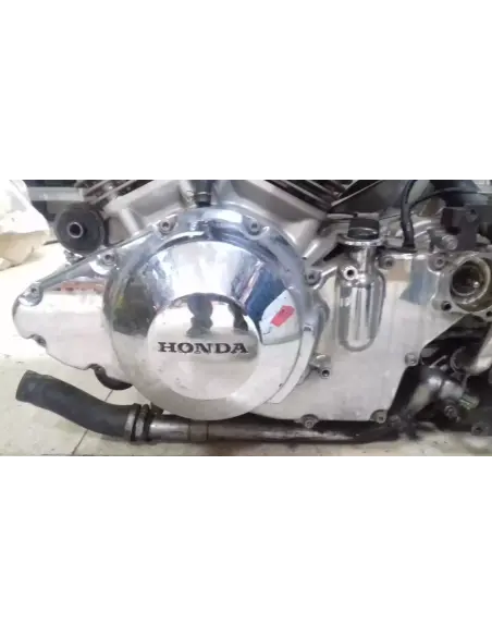TAPA ALTERNADOR VTX 1800 02