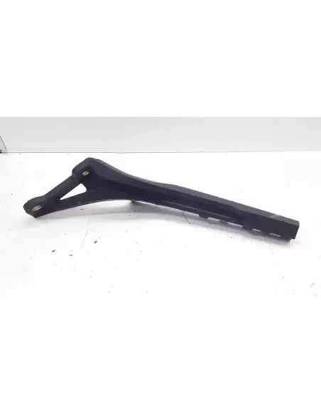 SOPORTE PORTAMATRICULAS IZQUIERDO CB 650R 19-