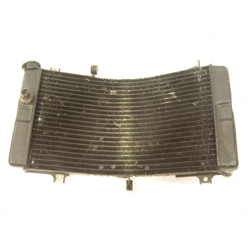 RADIADOR GSXR 600-750 SRAD con rosca para electrovalvula