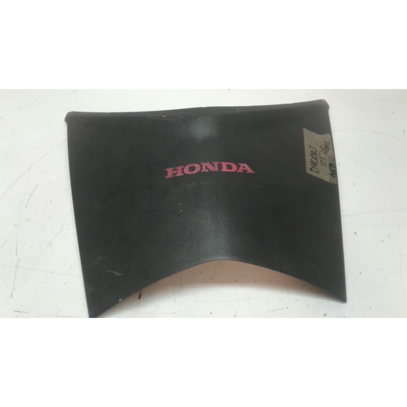 Tapa frontal tocada Honda Dylan 125