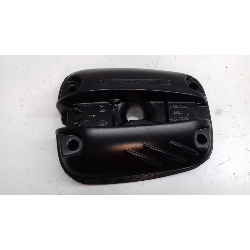 RIGHT CYLINDER HEAD COVER R 1150RT 00-05