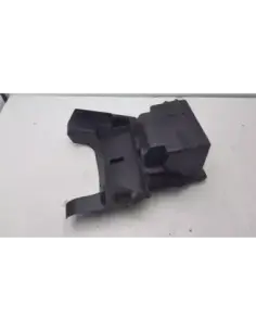 BATTERY HOLDER FIN VULCAN 800 95-06