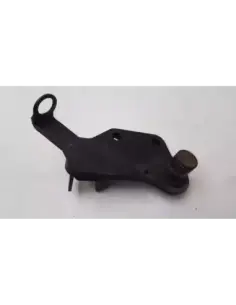 RIGHT FRONT FOOTREST SUPPORT V-STROM 650