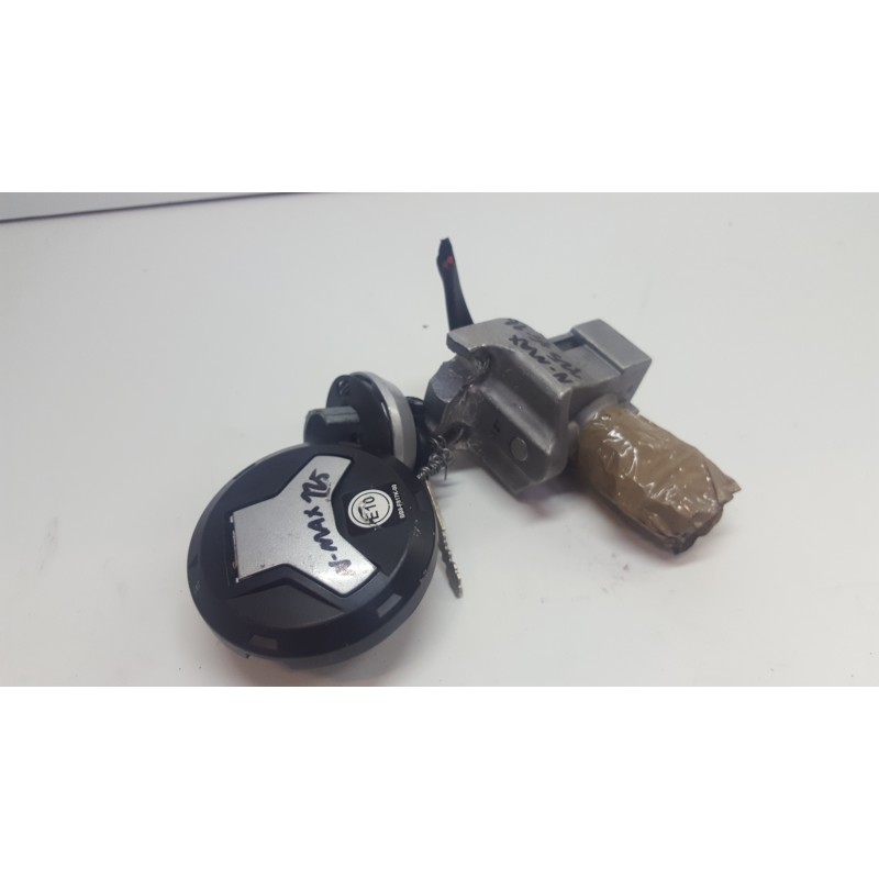 Cerraduras NMax 125 2015 (1 llave, cables cortados)